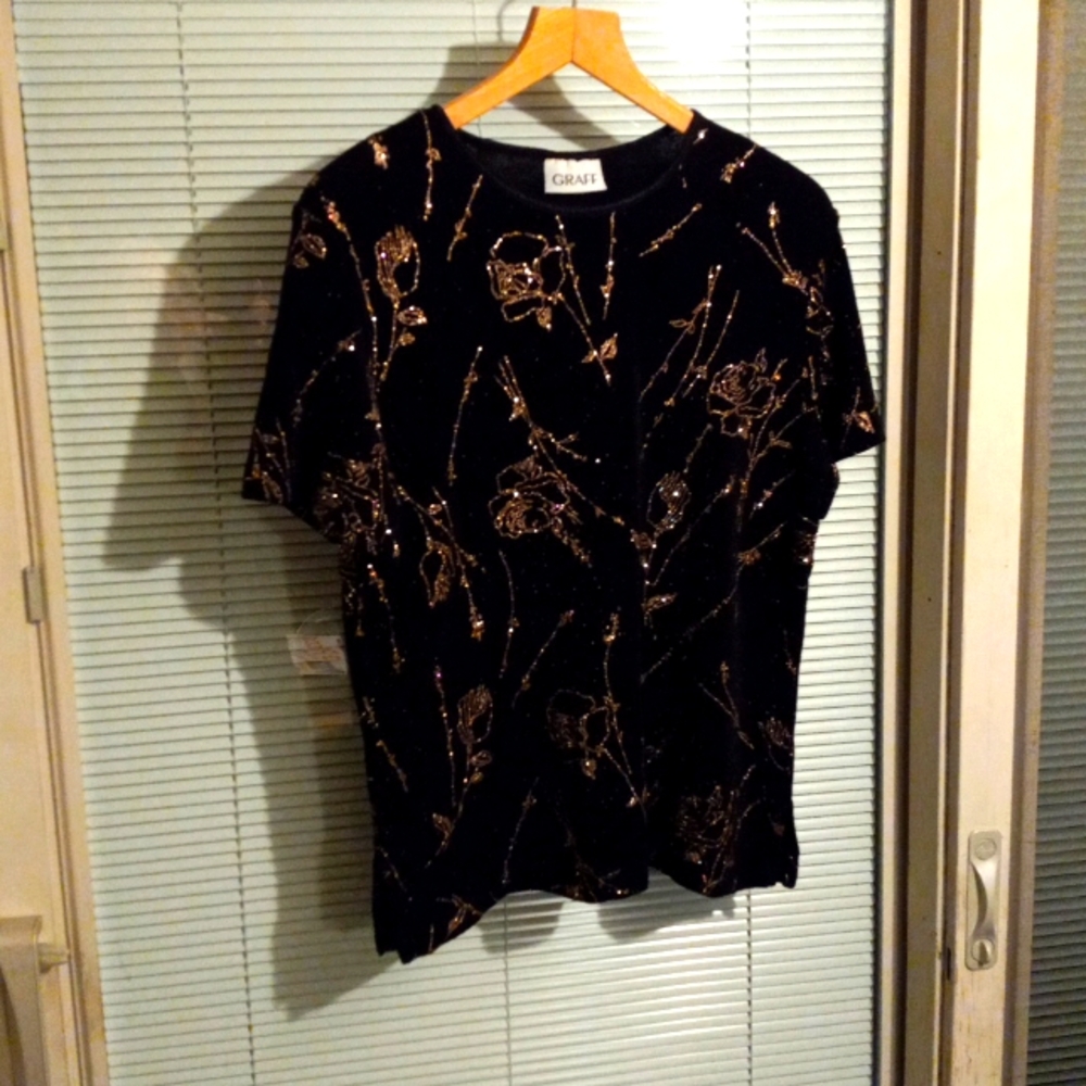 Vintage Graff nylon/spandex blend glittery rose motif disco shirt size large
